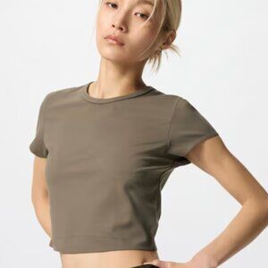 AIRism Soft Cropped T-Shirt, brown, size L